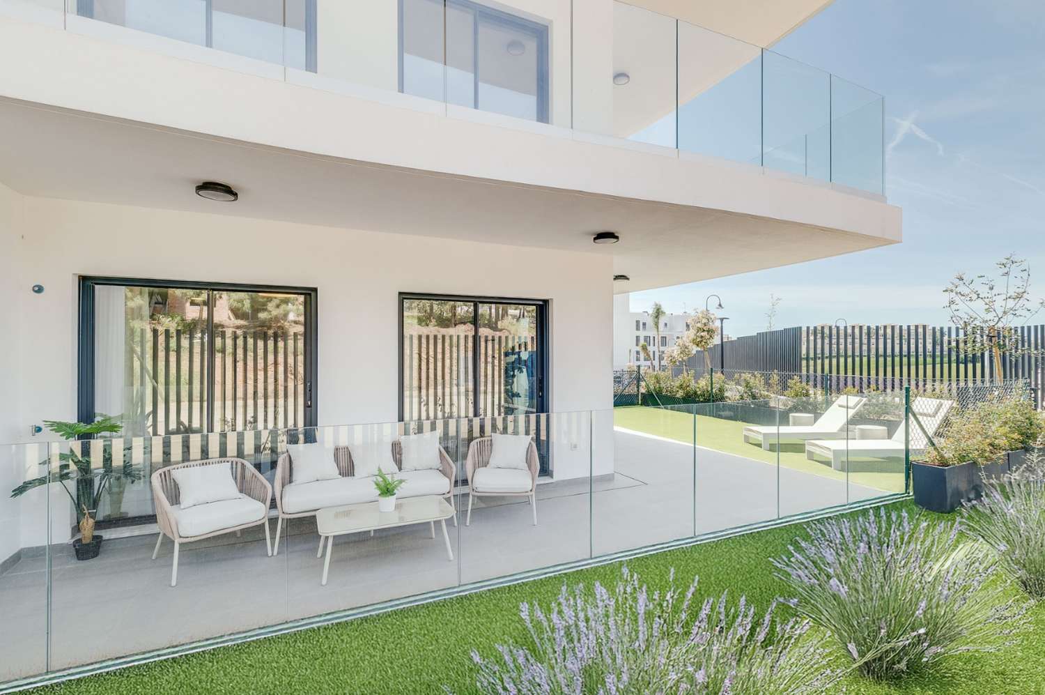 Amplias viviendas de nueva construcción en Mijas Costa!