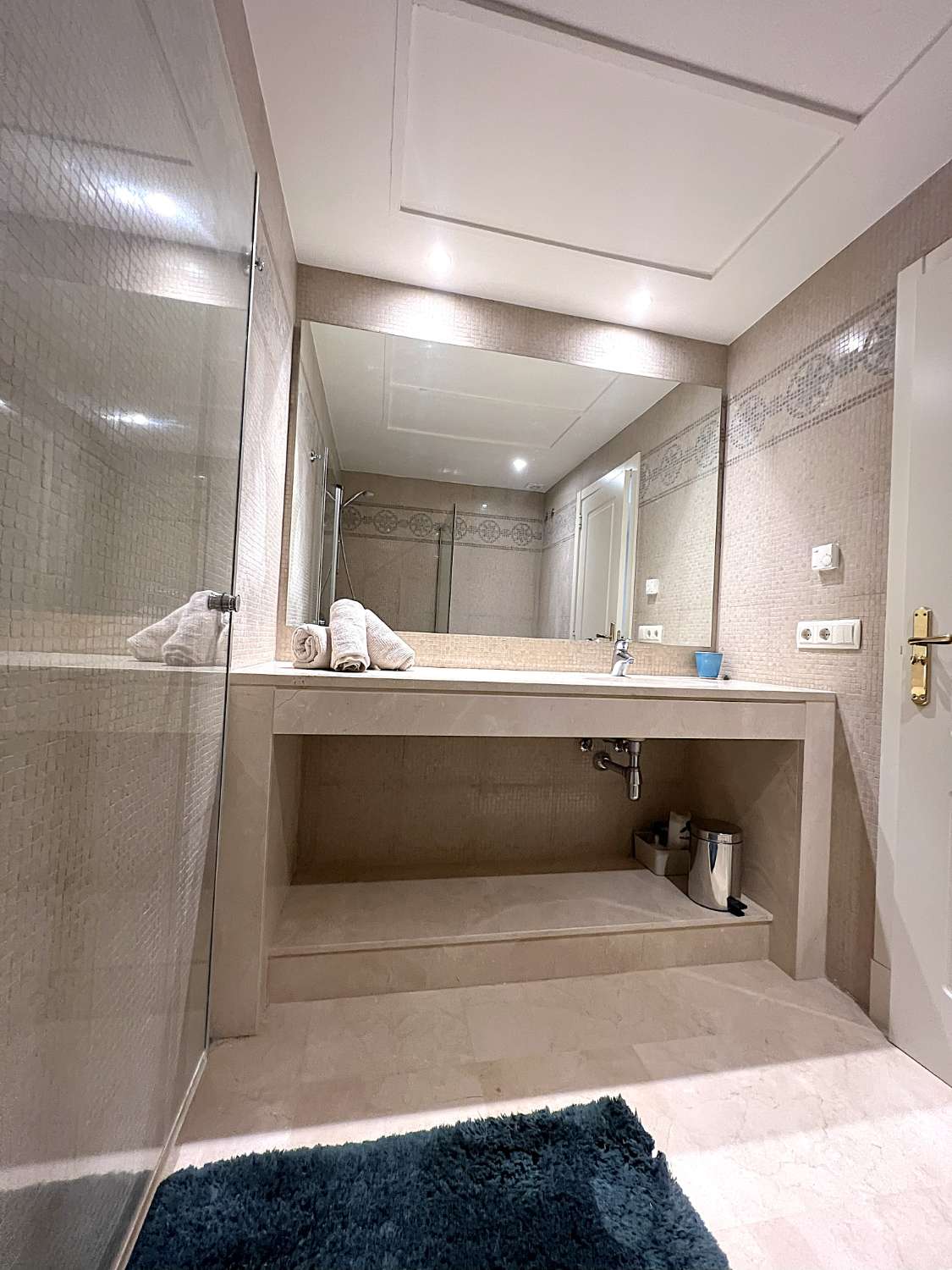 Penthouse duplex exclusif avec vue panoramique sur la mer à Altos de la Quinta !