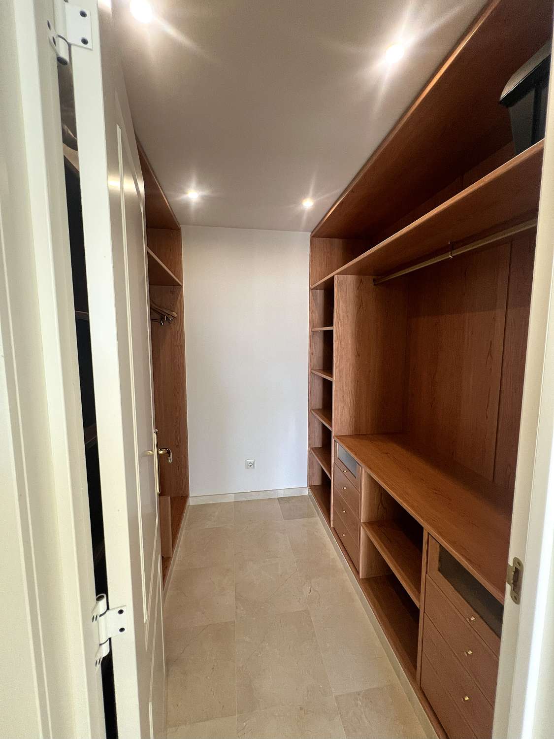 Penthouse duplex exclusif avec vue panoramique sur la mer à Altos de la Quinta !