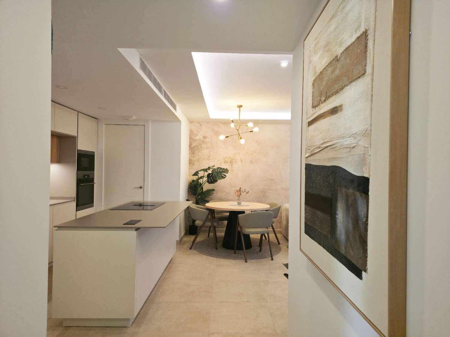 Excelentes pisos a estrenar en Fuengirola, a 150mts de la playa!