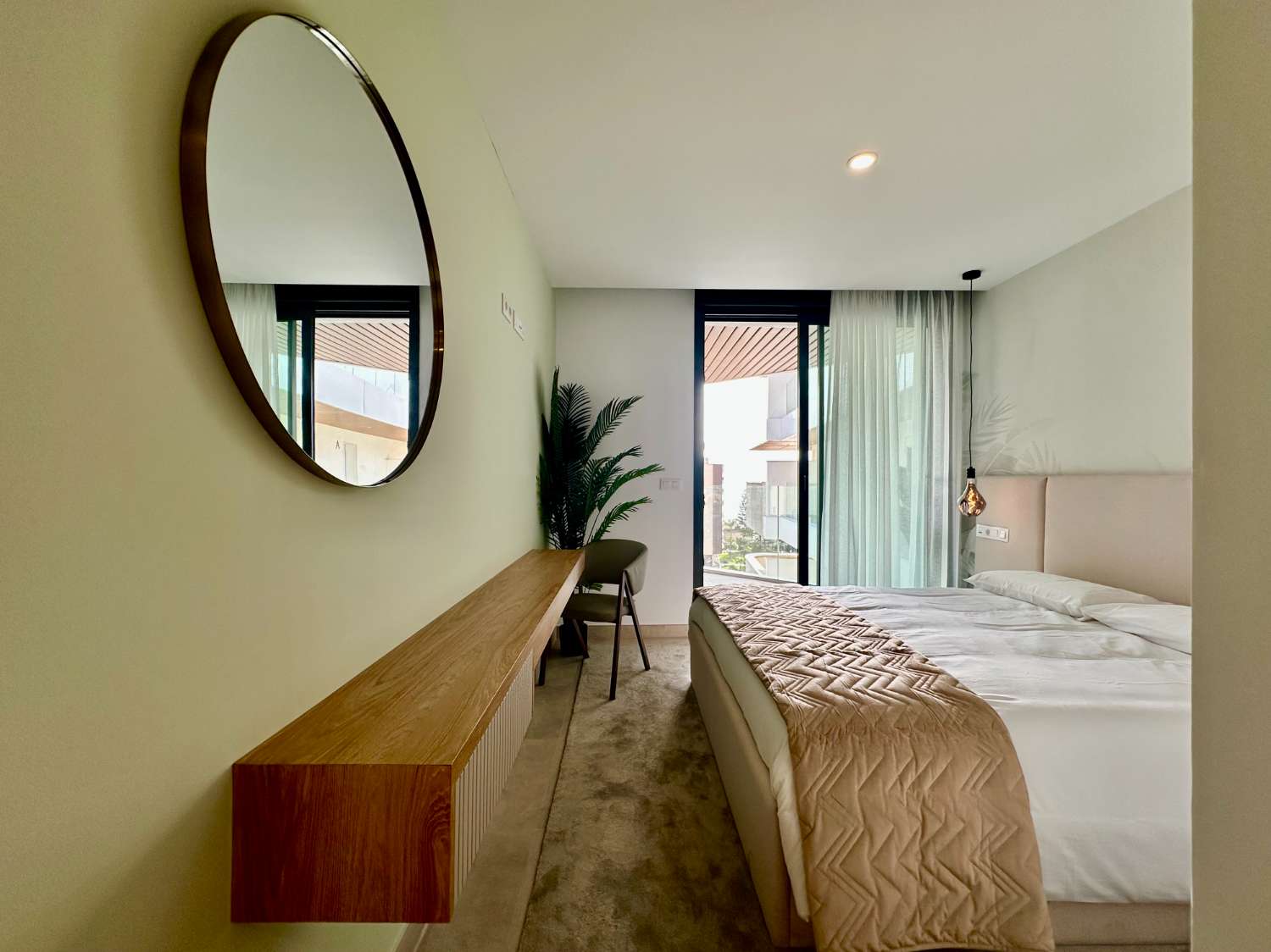 Excelentes pisos a estrenar en Fuengirola, a 150mts de la playa!