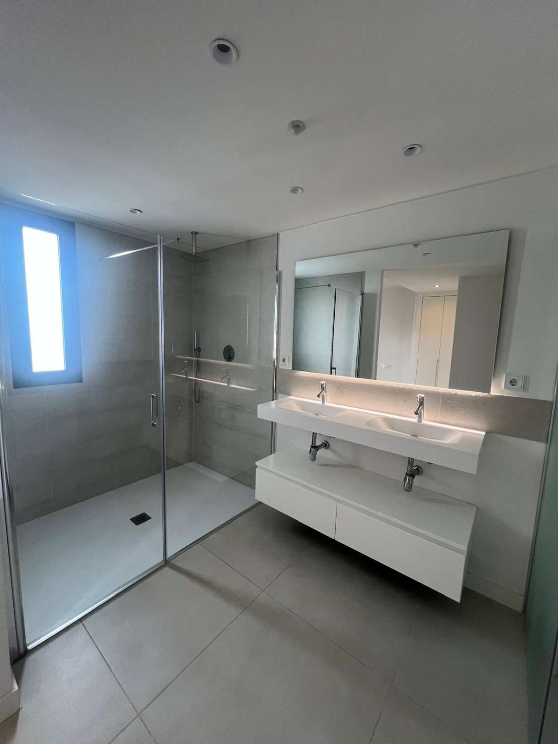 Flat te huur in El Higuerón (Fuengirola)