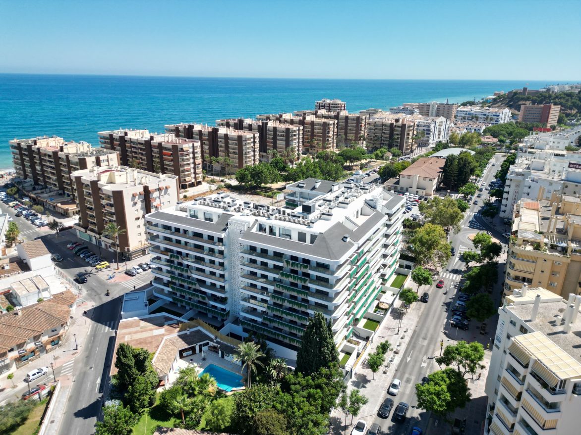 Excelente piso a estrenar en Fuengirola, a 150mts de la playa!
