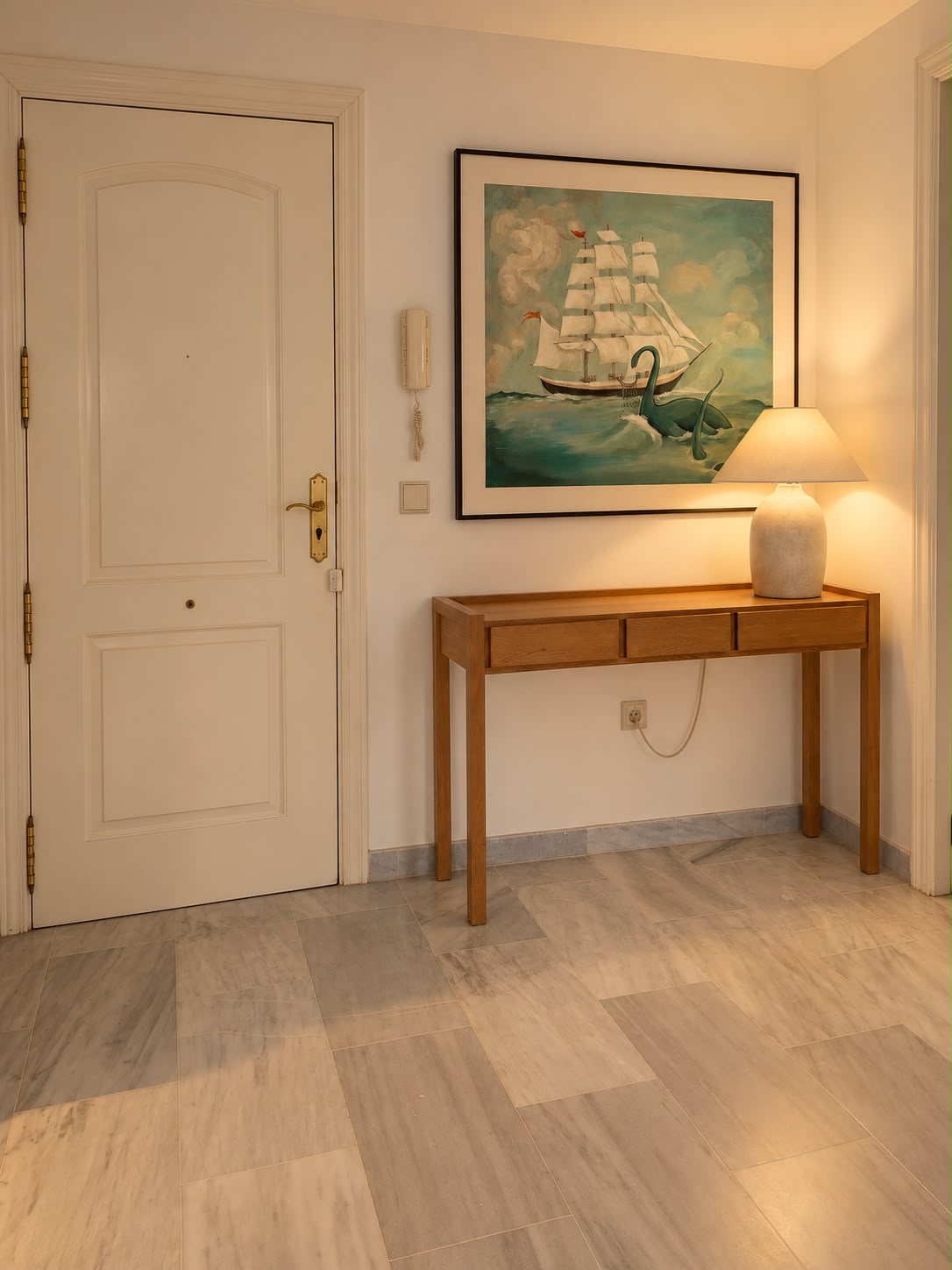 Great investment opportunity: an apartment 150 meters from La Carihuela beach!