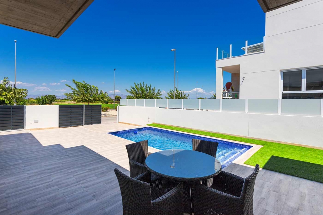 Schöne neu gebaute Villen an der Costa Blanca, Alicante!