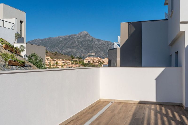 Penthouse te koop in Nueva Andalucía (Marbella)