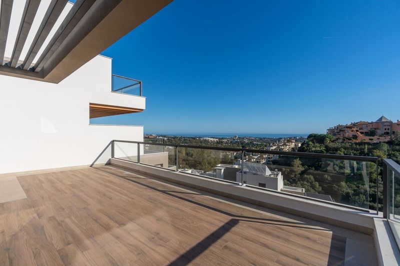 Penthouse te koop in Nueva Andalucía (Marbella)