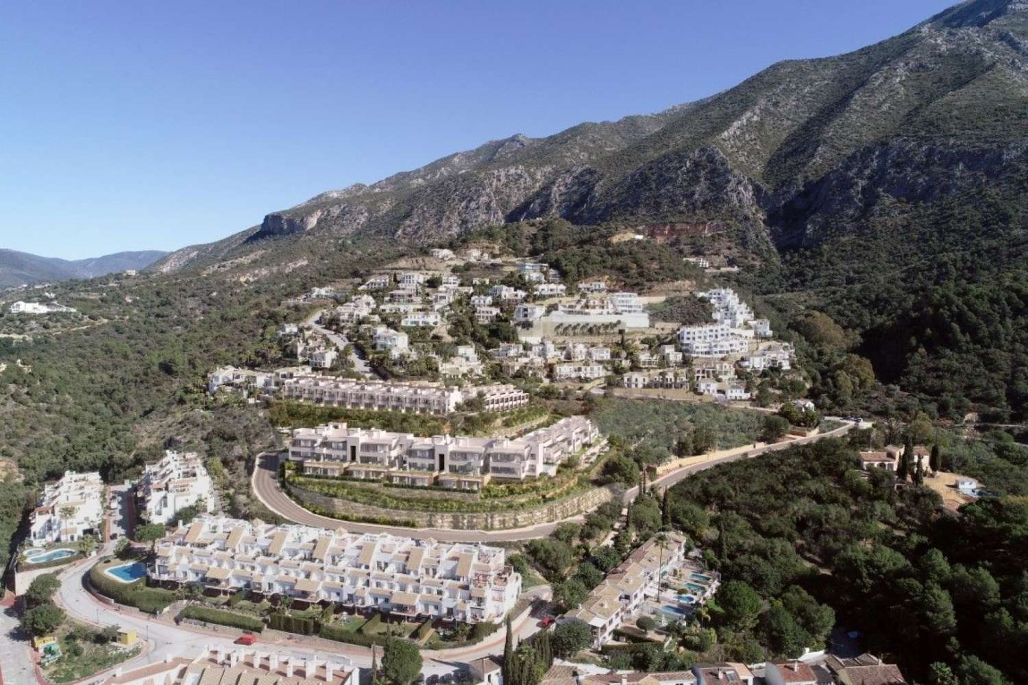 Schöne Stadthäuser mit Panoramablick in Sierra Blanca, Istán!