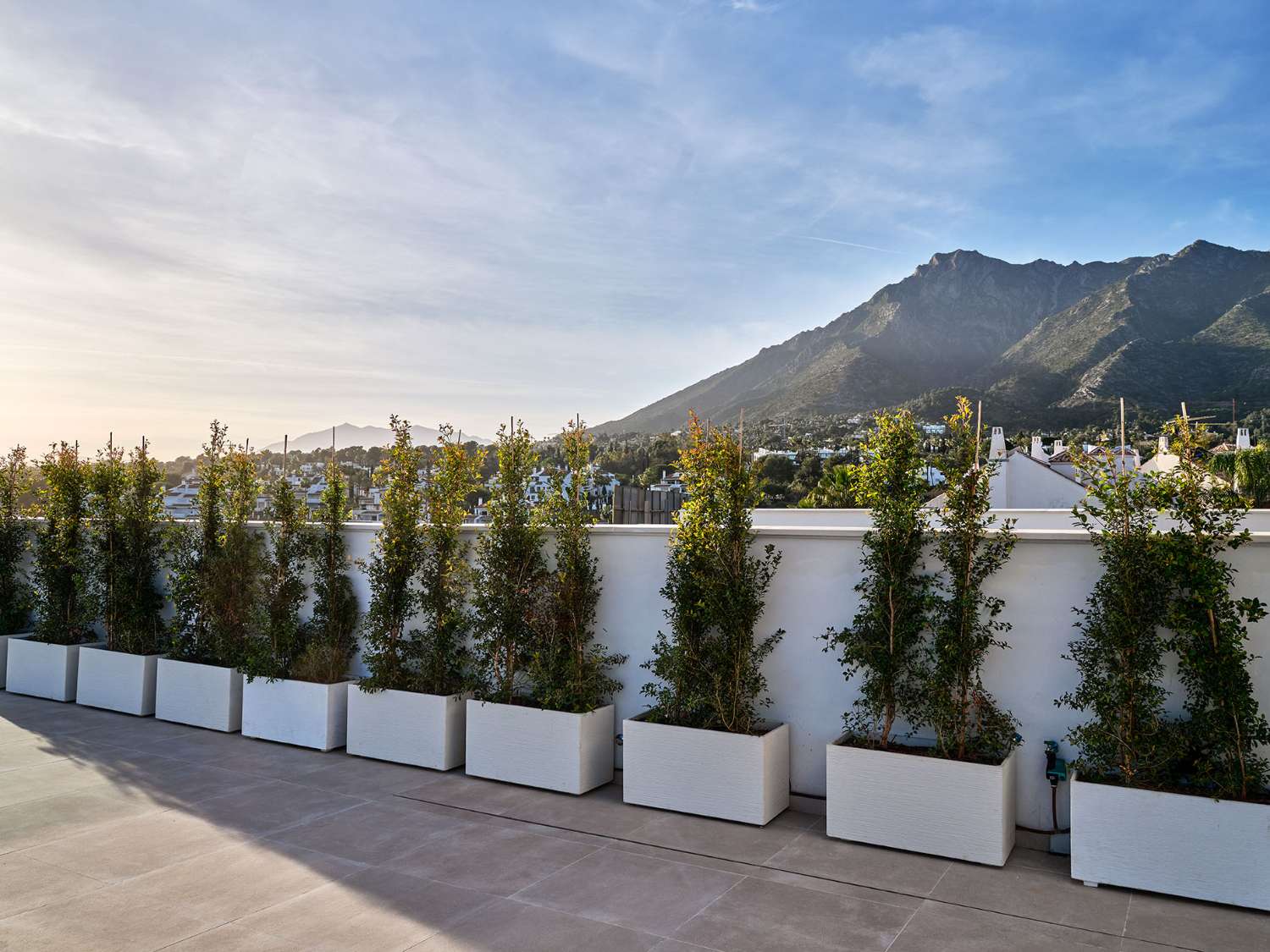 Hermosa villa a estrenar con vistas al mar en Marbella!