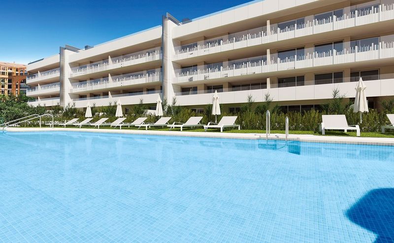 Spacious newly built apartments and penthouses near the beach and Puerto Banús!