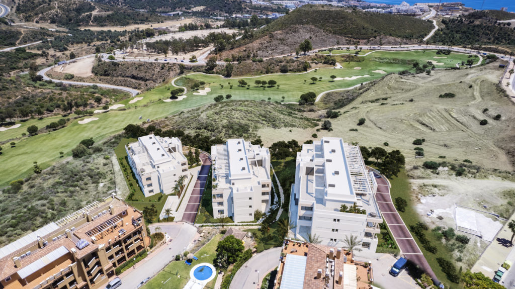 Hermosos pisos de obra nueva en La Cala de Mijas!