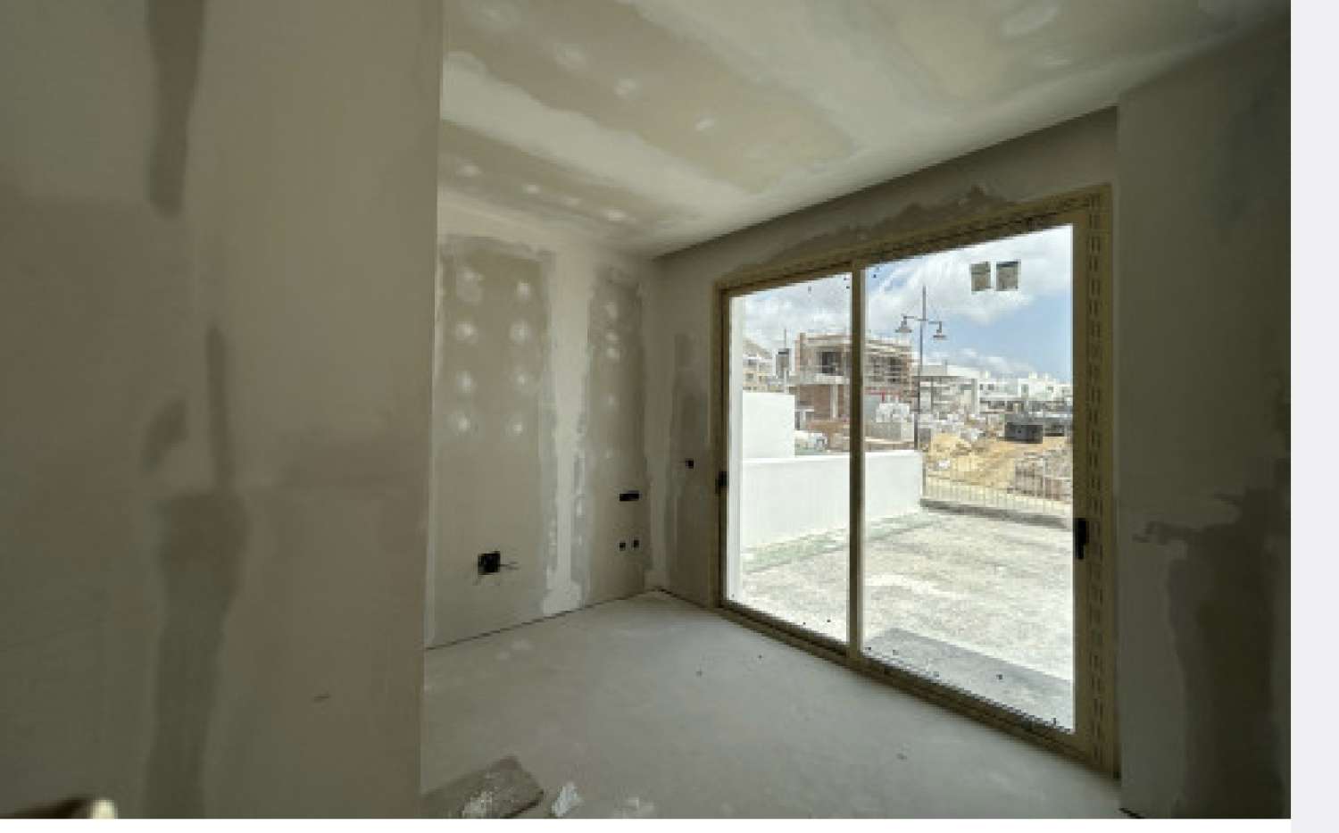Vila en venda in El Higuerón (Fuengirola)