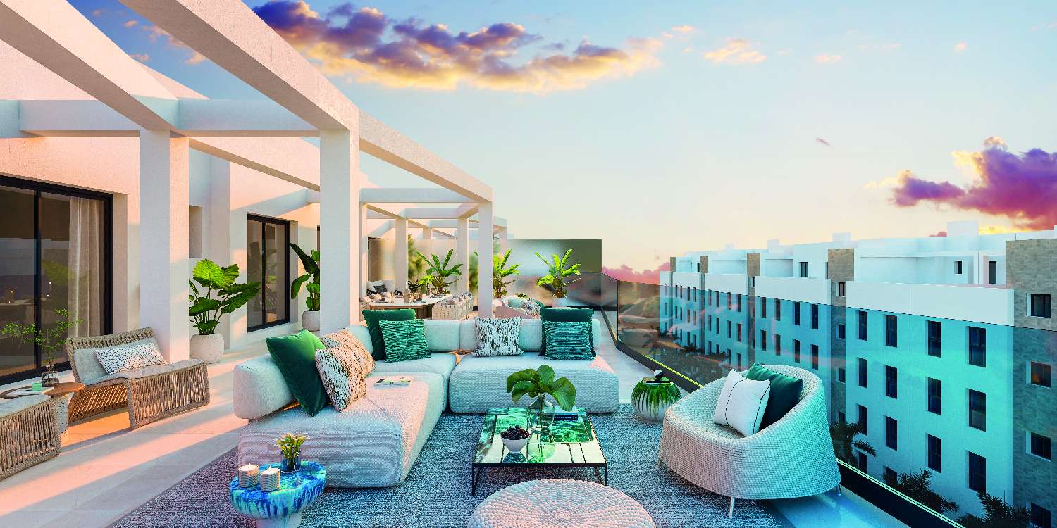 3 bedroom apartment with large terrace in Fuengirola!