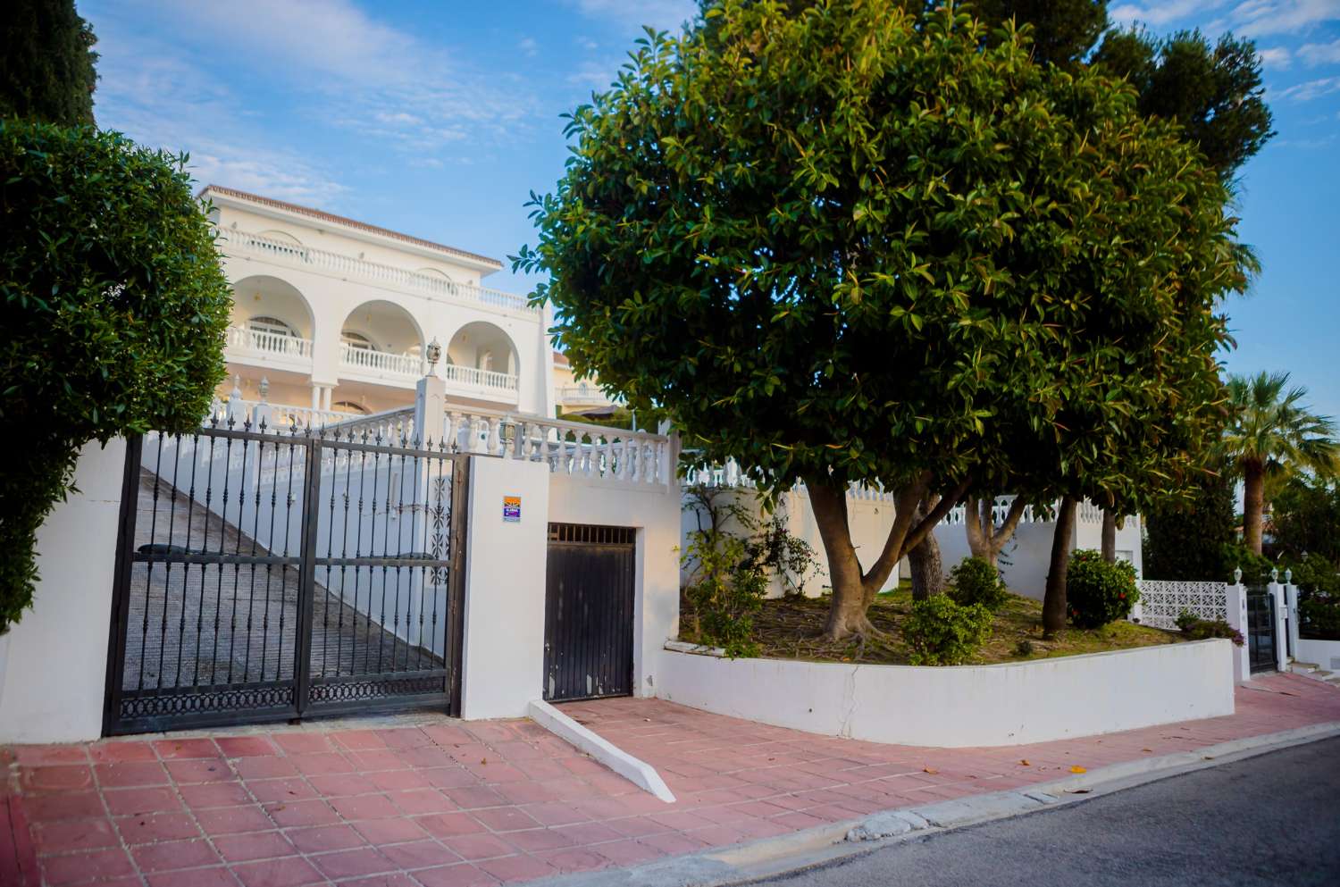 Villa te koop in Hacienda Torrequebrada (Benalmádena)