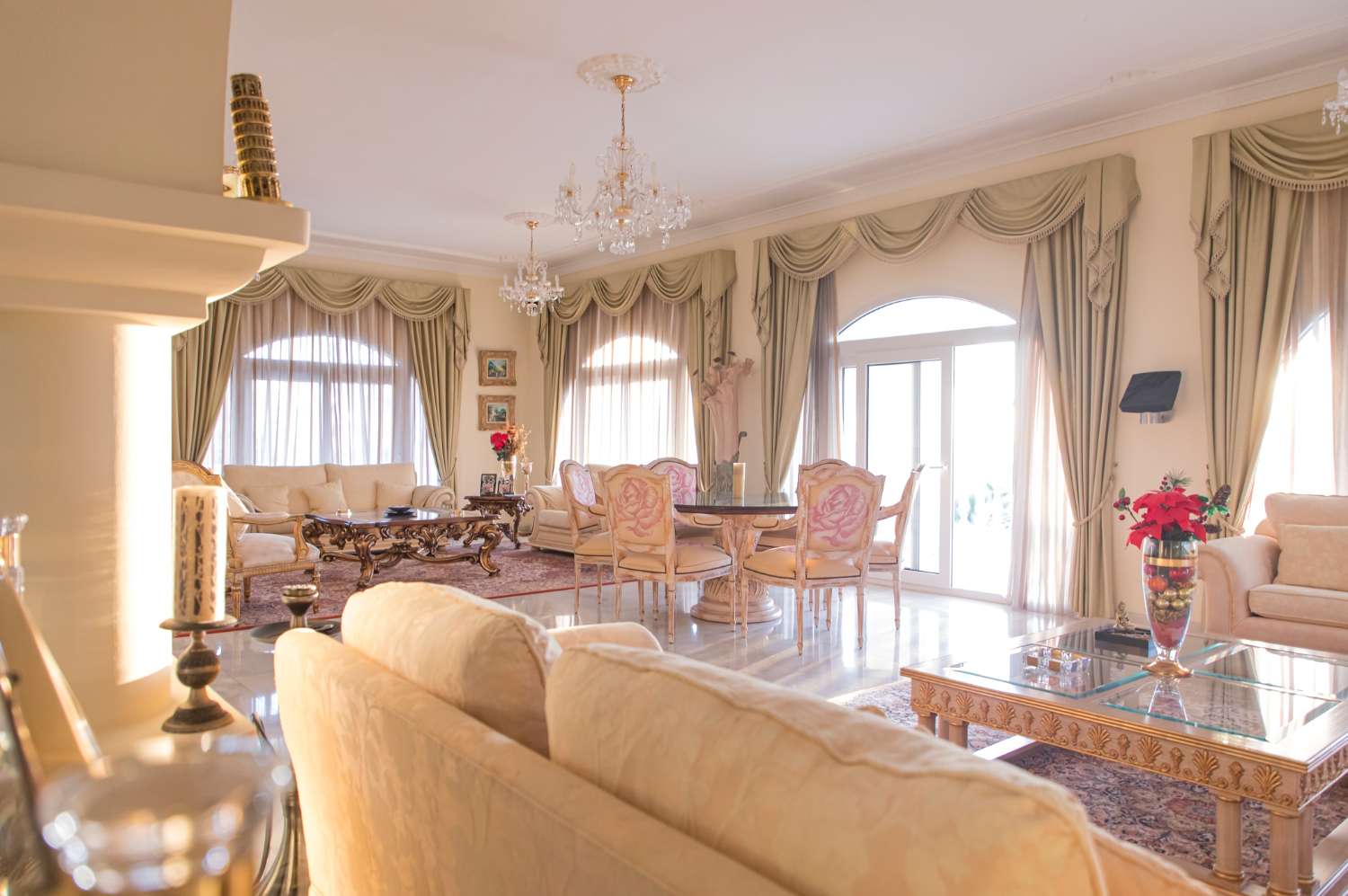 Villa te koop in Hacienda Torrequebrada (Benalmádena)