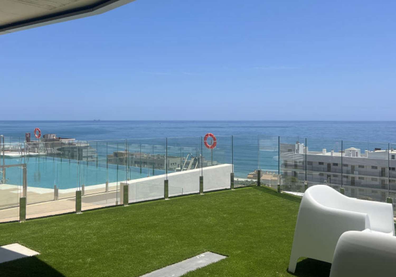 Penthouse neuf et exclusif avec vue sur la mer à Fuengirola !
