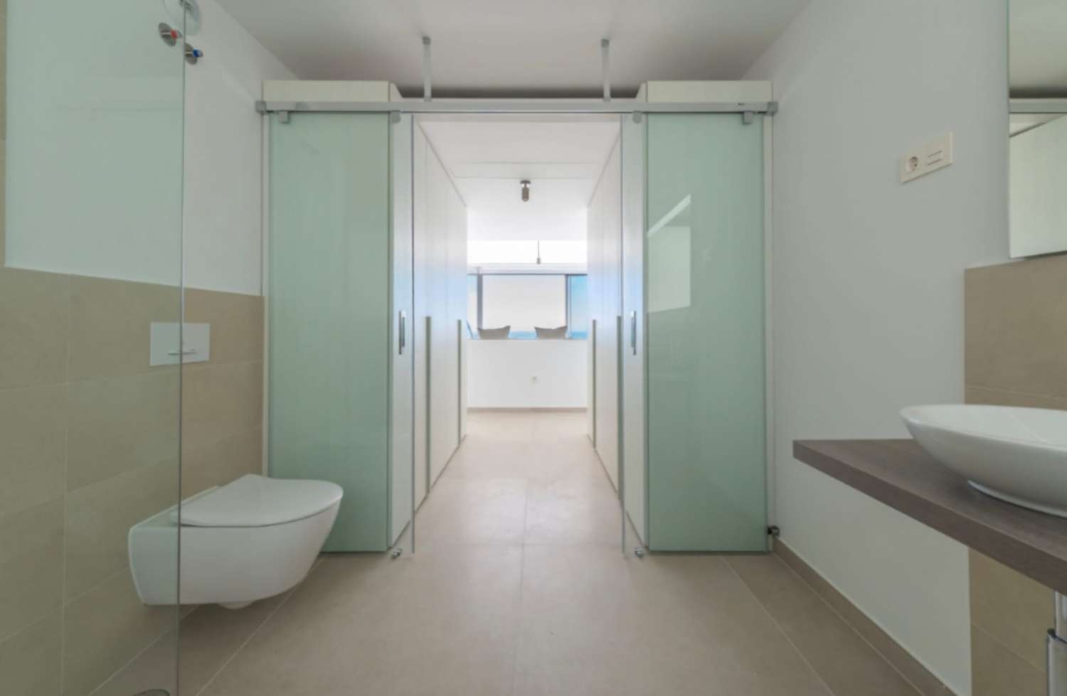 Spectaculaire penthouse en duplex avec vue panoramique sur la mer !