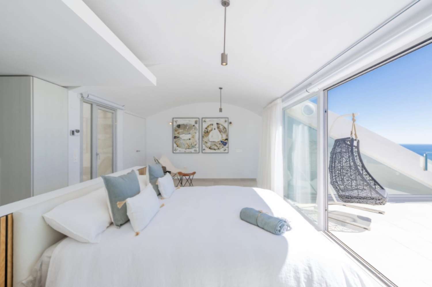 Spectaculaire penthouse en duplex avec vue panoramique sur la mer !