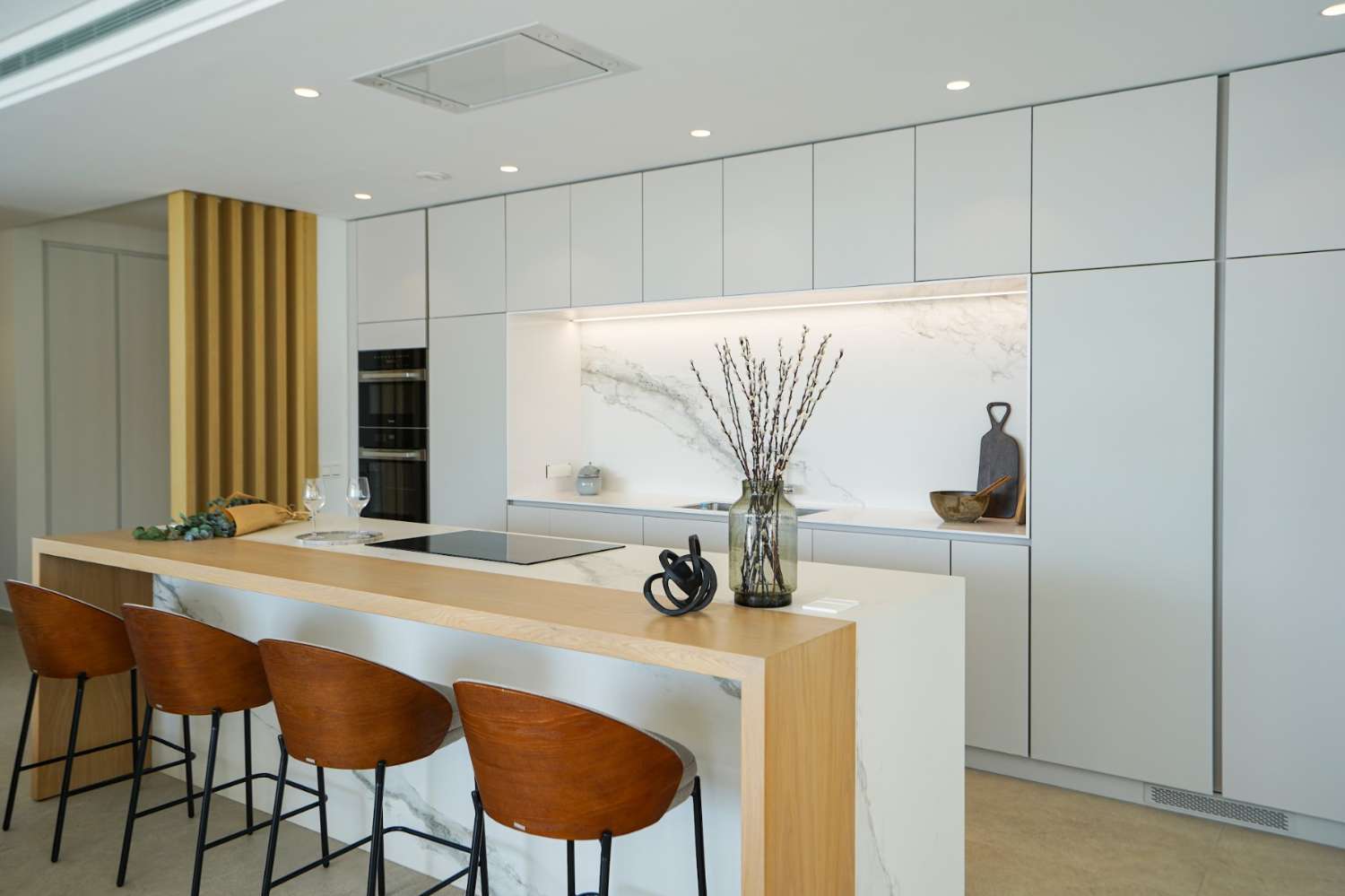 Spacious brand new luxury apartment in La Quinta!