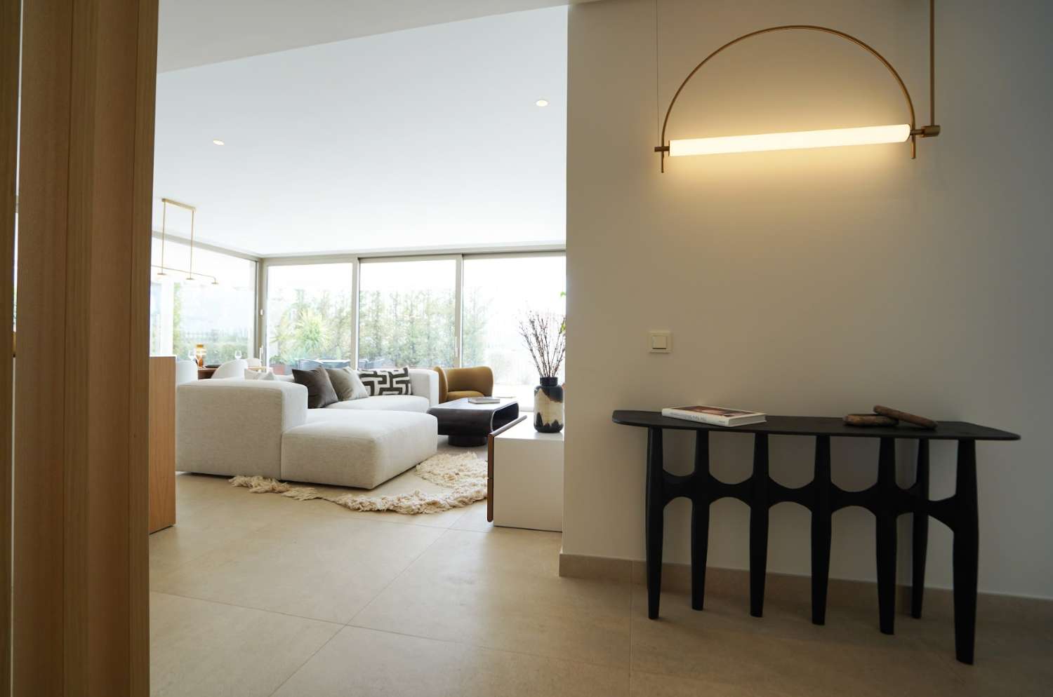 Spacious brand new luxury apartment in La Quinta!