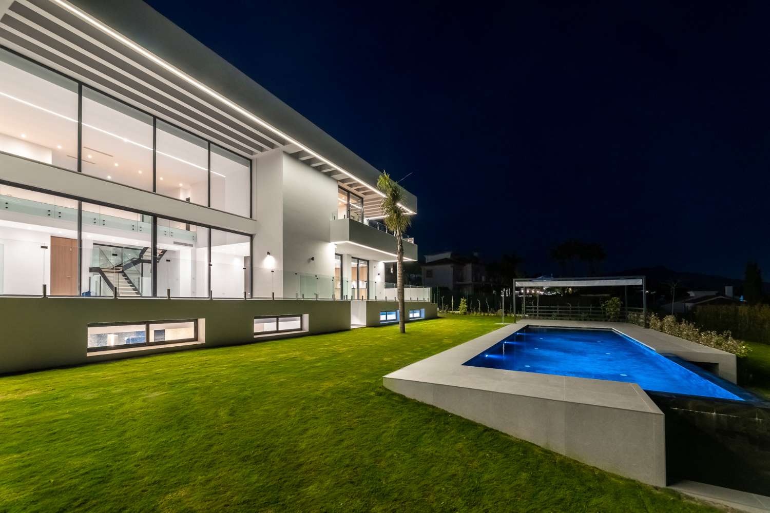 Excepcional villa de lujo en El Paraíso, Benahavis!