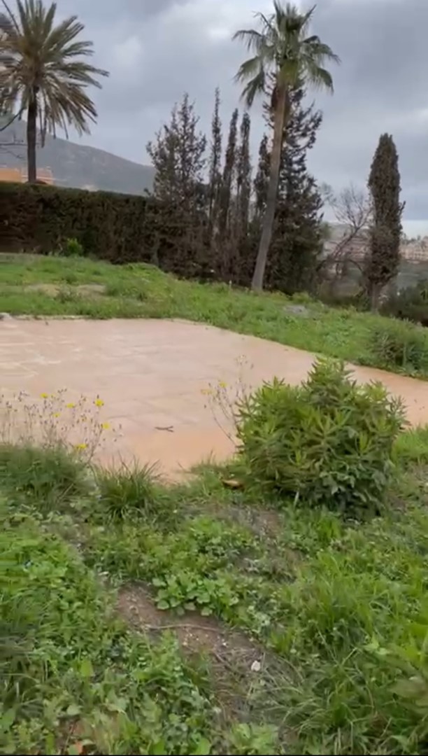 Hermosa parcela con vistas al mar y proyecto aprobado en Torremuelle!