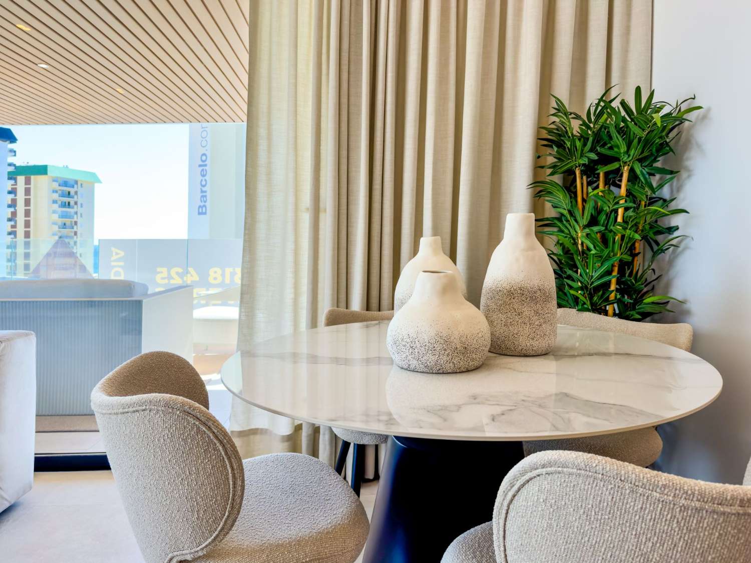 Utmärkta helt nya lägenheter i Fuengirola, 150 meter från stranden!