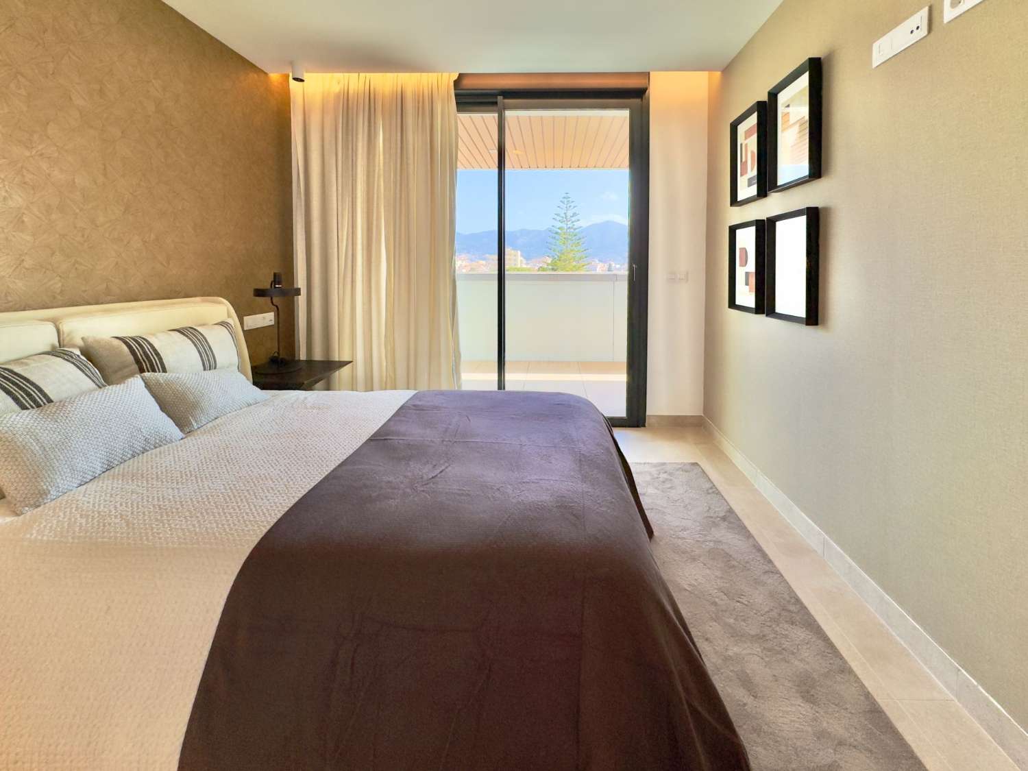 Utmärkta helt nya lägenheter i Fuengirola, 150 meter från stranden!