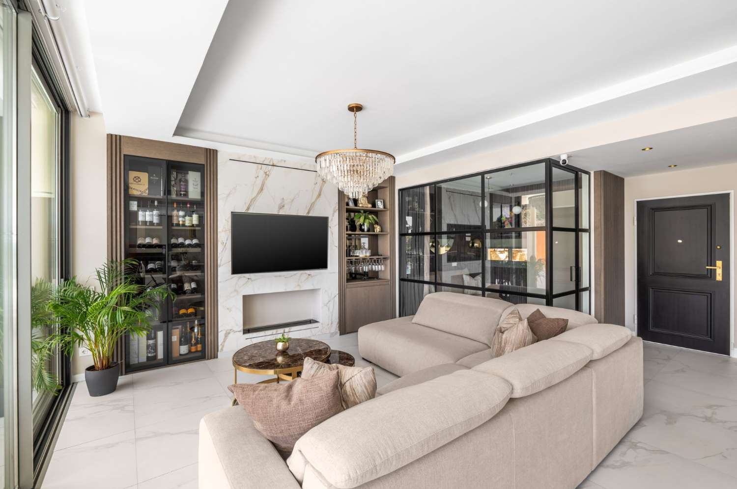 Lyxig helt ny lägenhet med 3 sovrum och utsikt över havet och bergen i Reserva del Higuerón