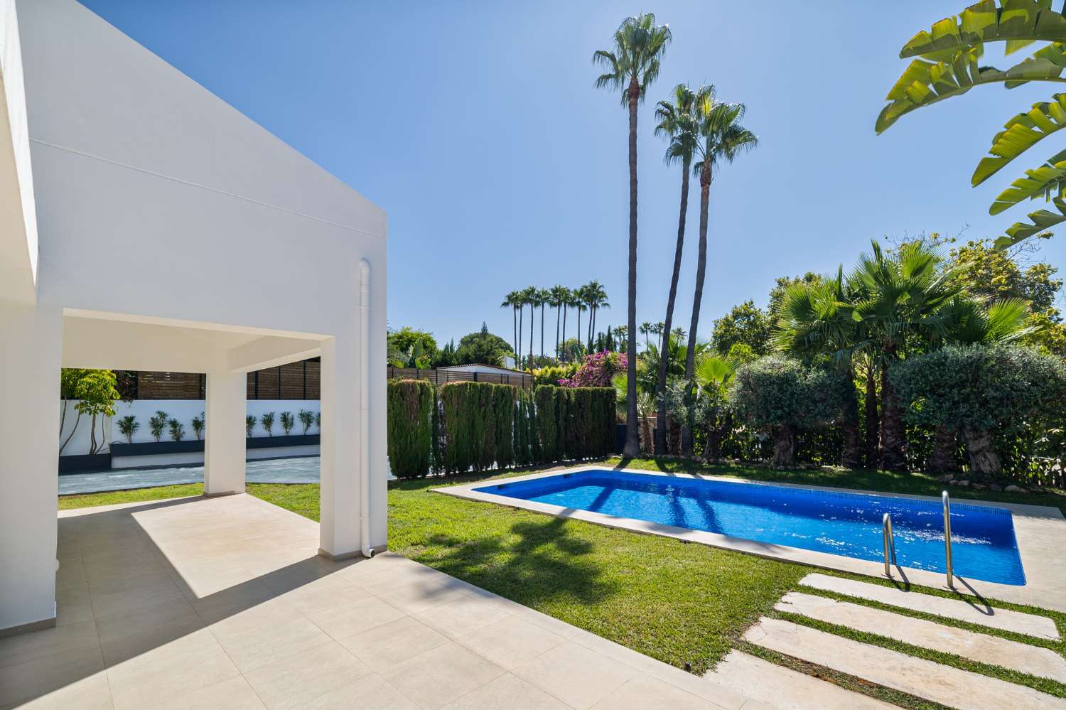 Vila v prodeji in San Pedro de Alcántara (Marbella)