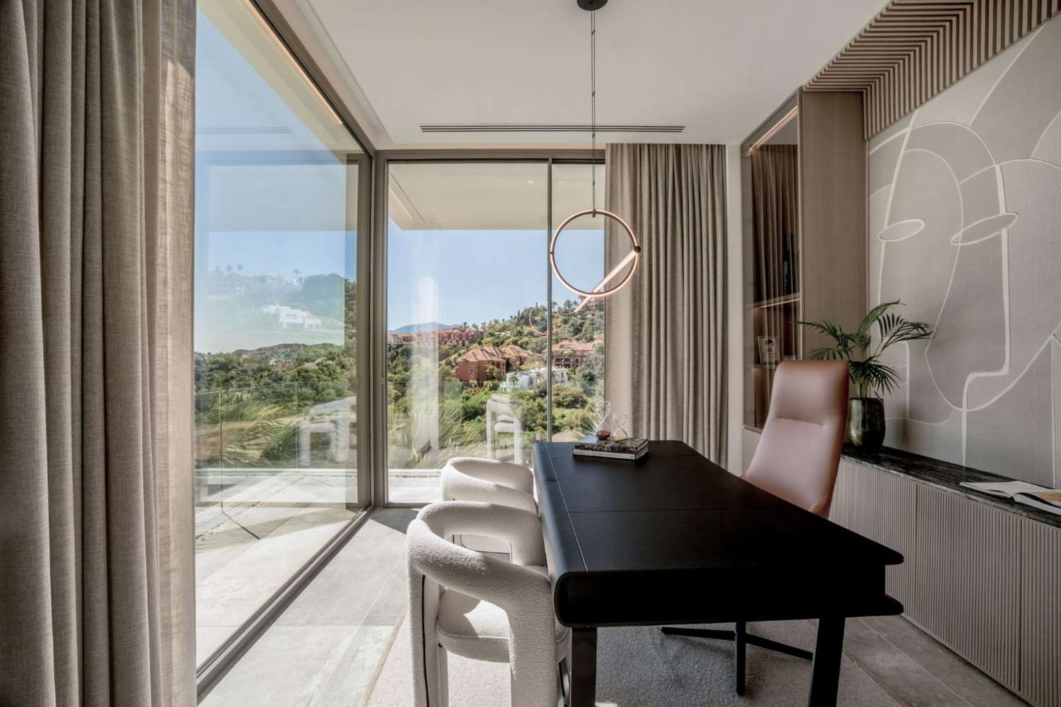 Потрясающая роскошная вилла в Ла-Кинте, Бенахавис!