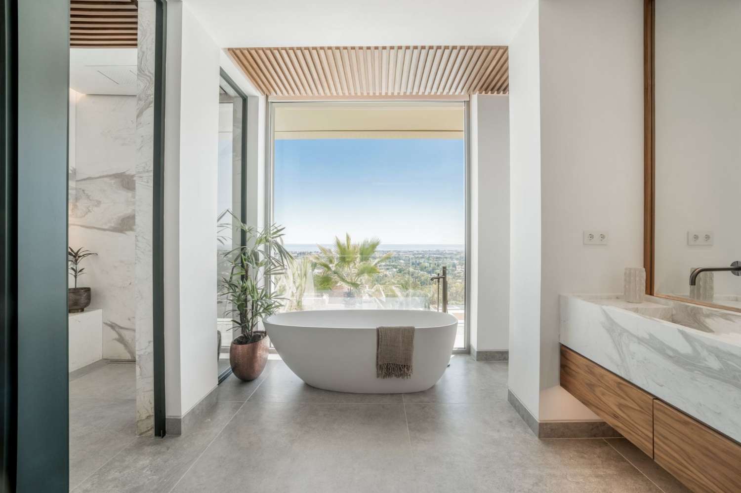 Потрясающая роскошная вилла в Ла-Кинте, Бенахавис!