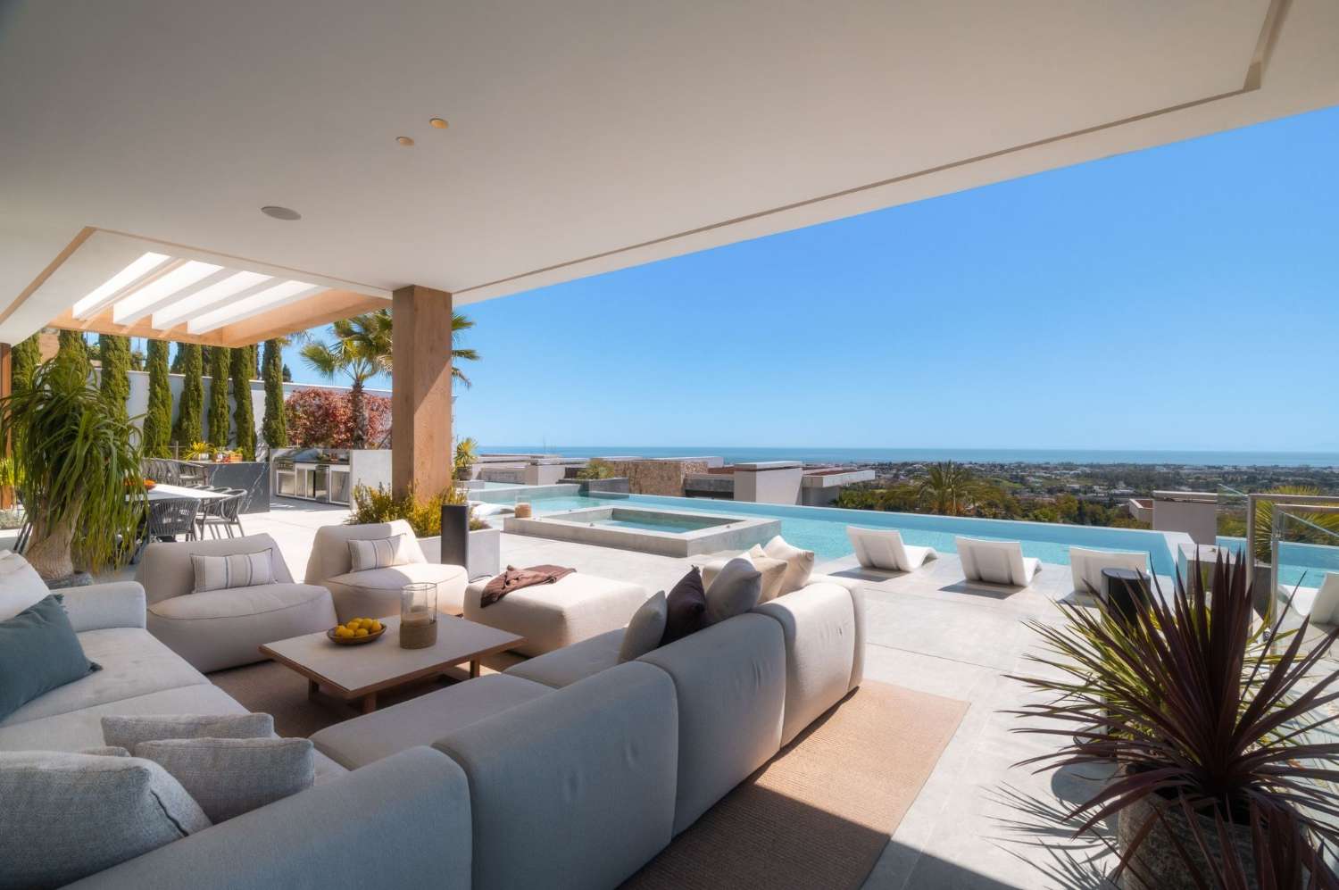 Потрясающая роскошная вилла в Ла-Кинте, Бенахавис!