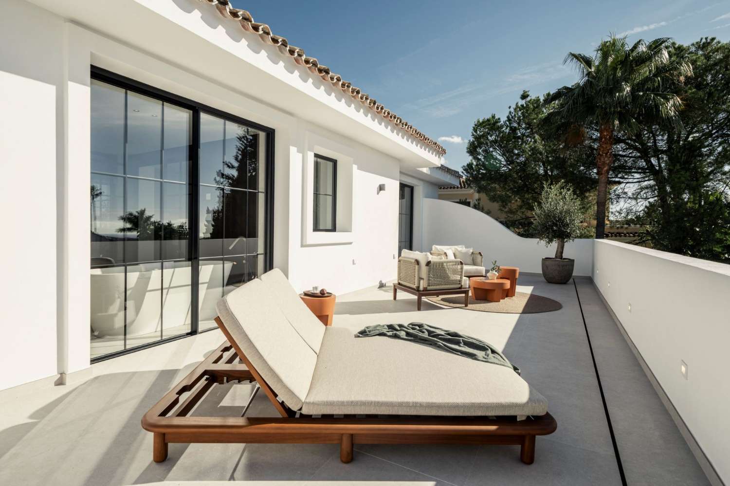 Exceptionell, helrenoverad villa i Nueva Andalucía, Marbella!