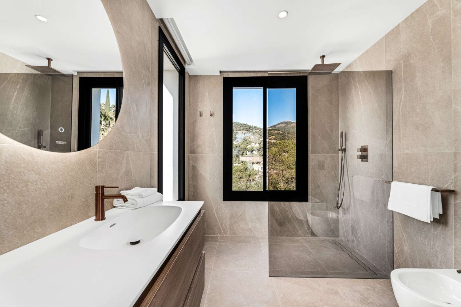 Vila en venda in La Zagaleta-El Madroñal (Benahavís)