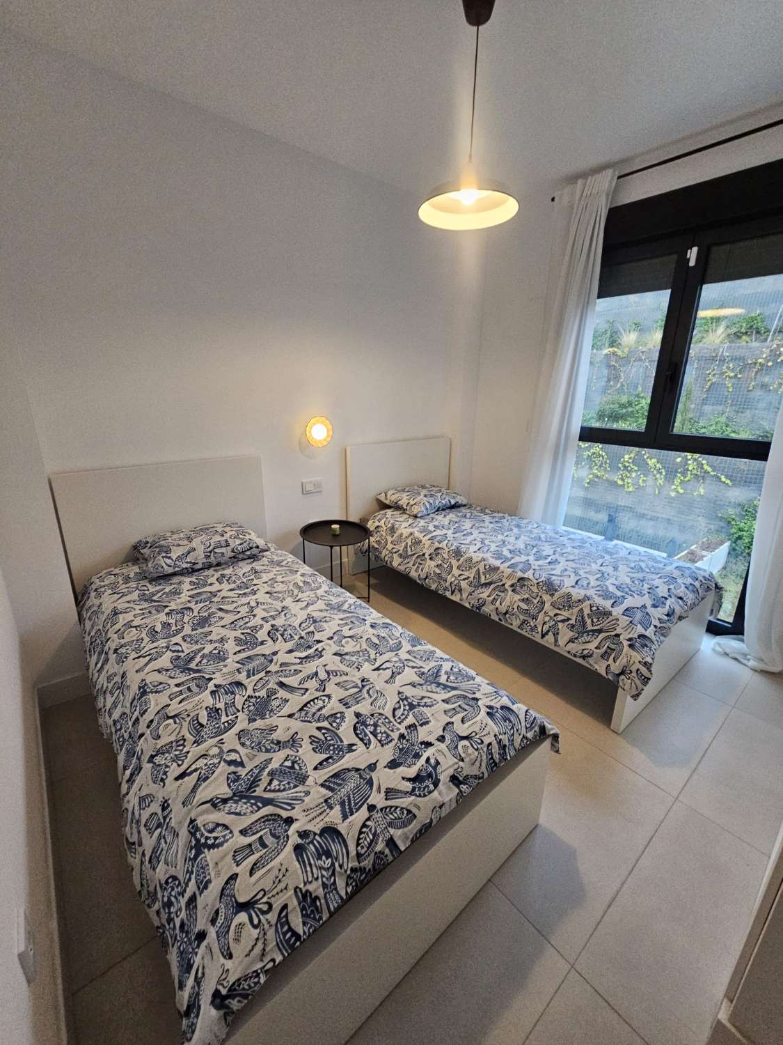 Hermoso piso nuevo con vistas al mar en Higuerón!