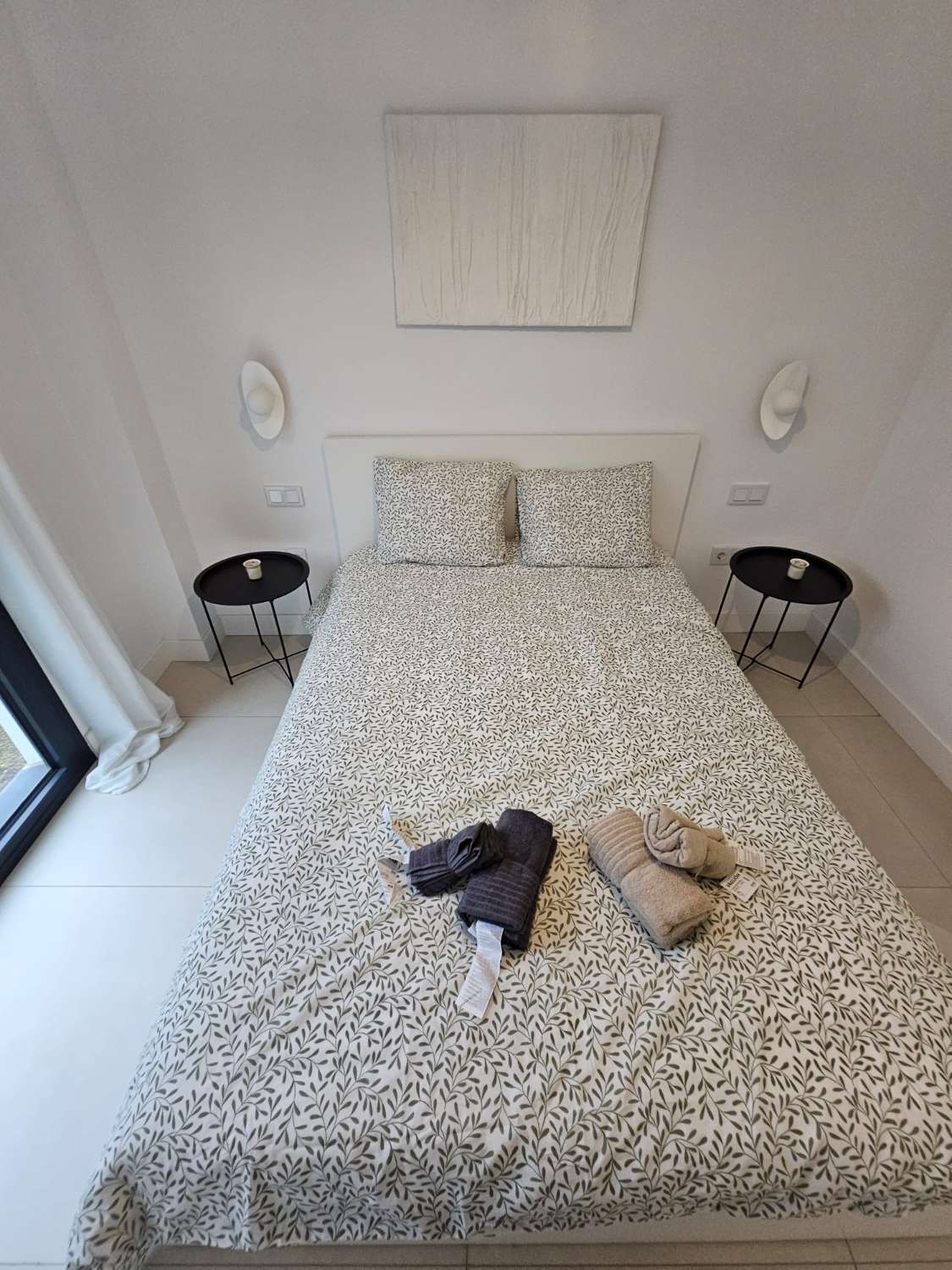 Hermoso piso nuevo con vistas al mar en Higuerón!