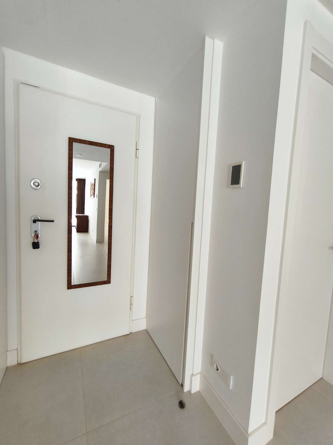 Hermoso apartamento con jardín privado en Las Loma del Higuerón!