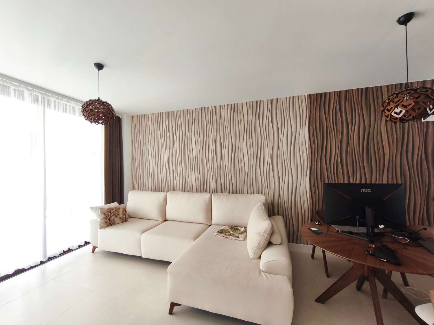 Hermoso apartamento con jardín privado en Las Loma del Higuerón!