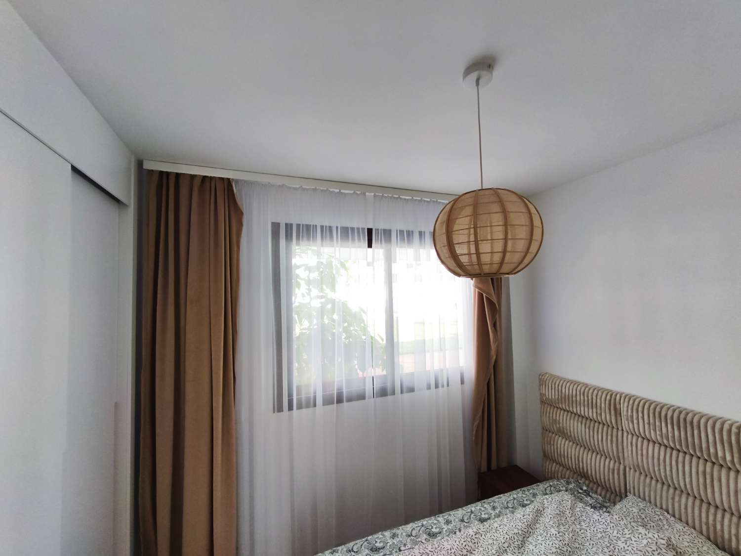 Hermoso apartamento con jardín privado en Las Loma del Higuerón!