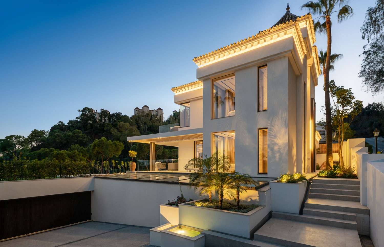 Hermosa villa de lujo con vistas al mar en La Quinta!